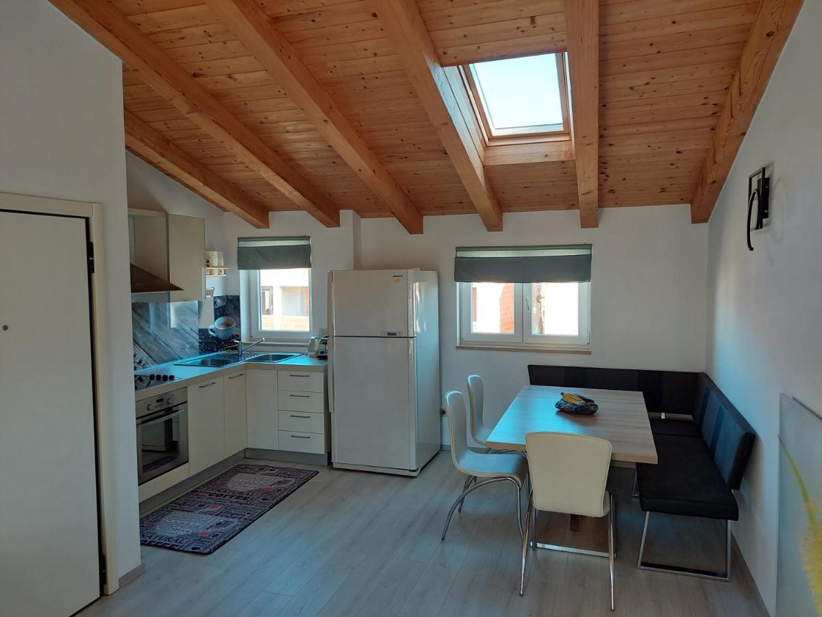 Apartment Julia Фунтана Екстер'єр фото